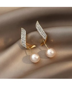 Diamond Pearl Earring