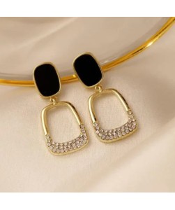 Vintage Gold tone Rhinestone Black Enamel oval earrings