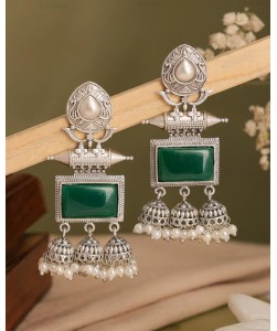 Maanya Dangler Earrings - wxo