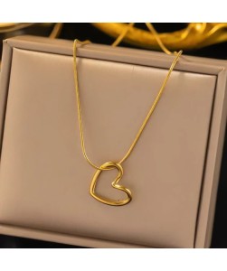 Trendy Heart Hollow Necklace